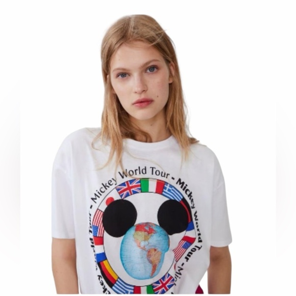 Zara Mickey World Tour